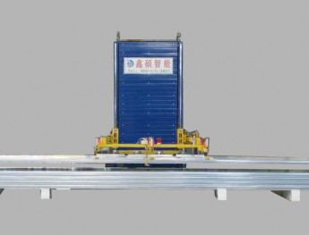 Cleaning board palletizing robot